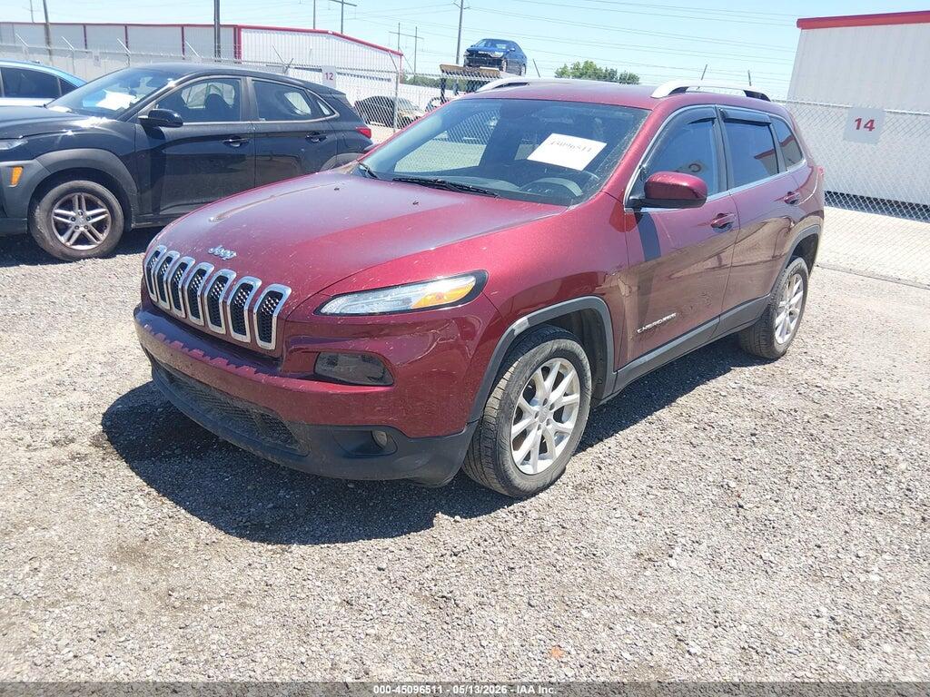 1C4PJLCB4JD605269 2018 JEEP CHEROKEE photo no. 2