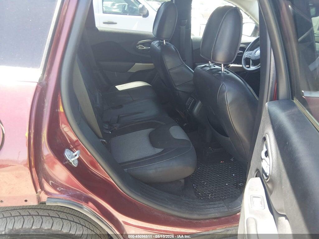 1C4PJLCB4JD605269 2018 JEEP CHEROKEE photo no. 8