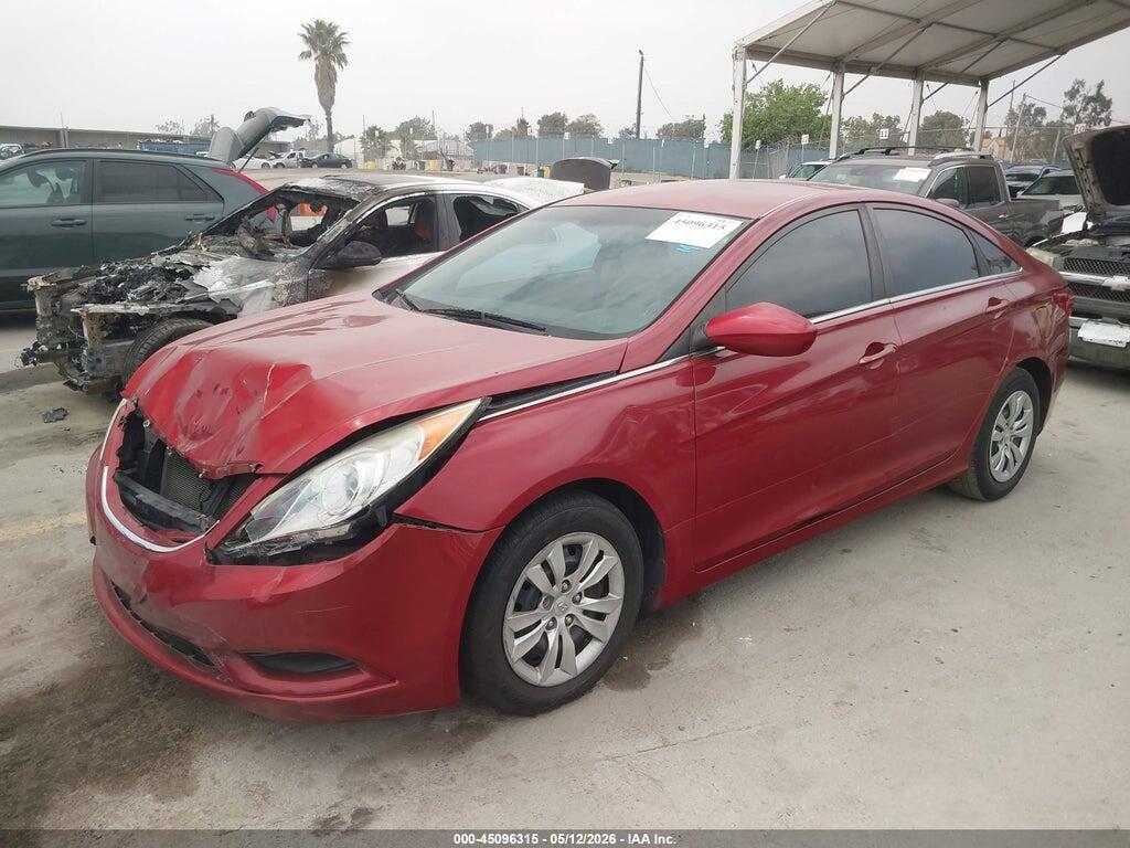 5NPEB4AC9CH412649 2012 HYUNDAI SONATA photo no. 2