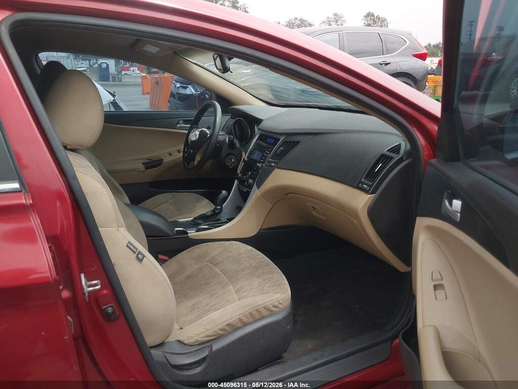 5NPEB4AC9CH412649 2012 HYUNDAI SONATA photo no. 5