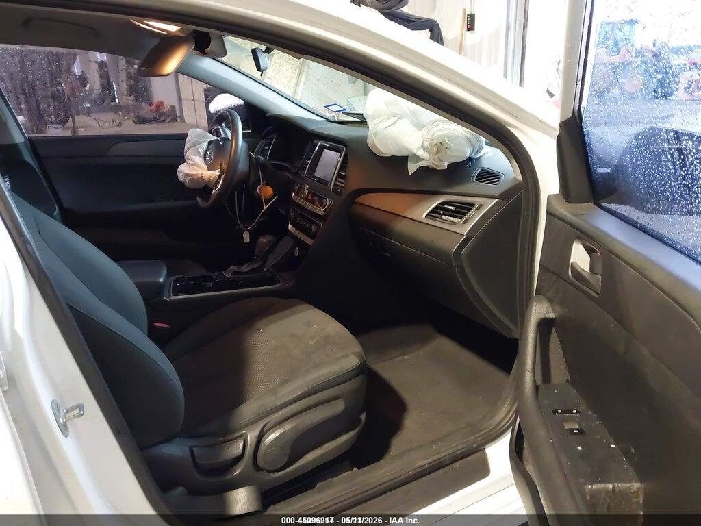 5NPE24AF6KH730074 2019 HYUNDAI SONATA photo no. 5