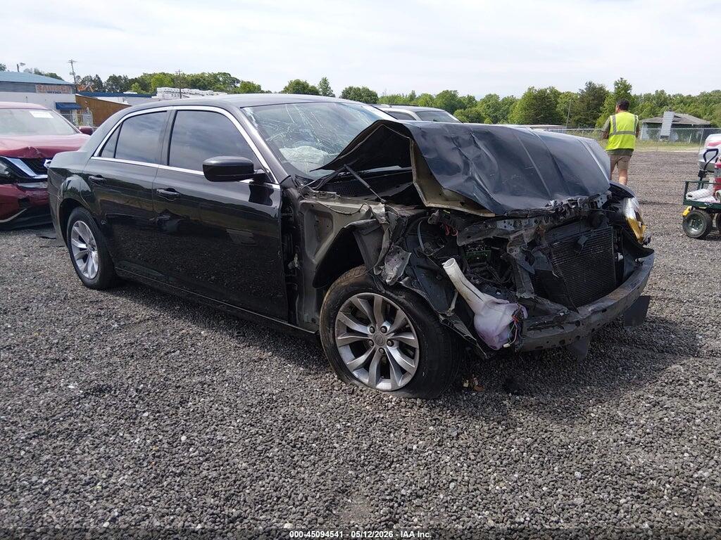 2C3CCAAG8FH841966 2015 CHRYSLER 300 photo no. 1
