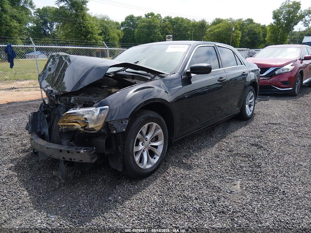 2C3CCAAG8FH841966 2015 CHRYSLER 300 photo no. 2