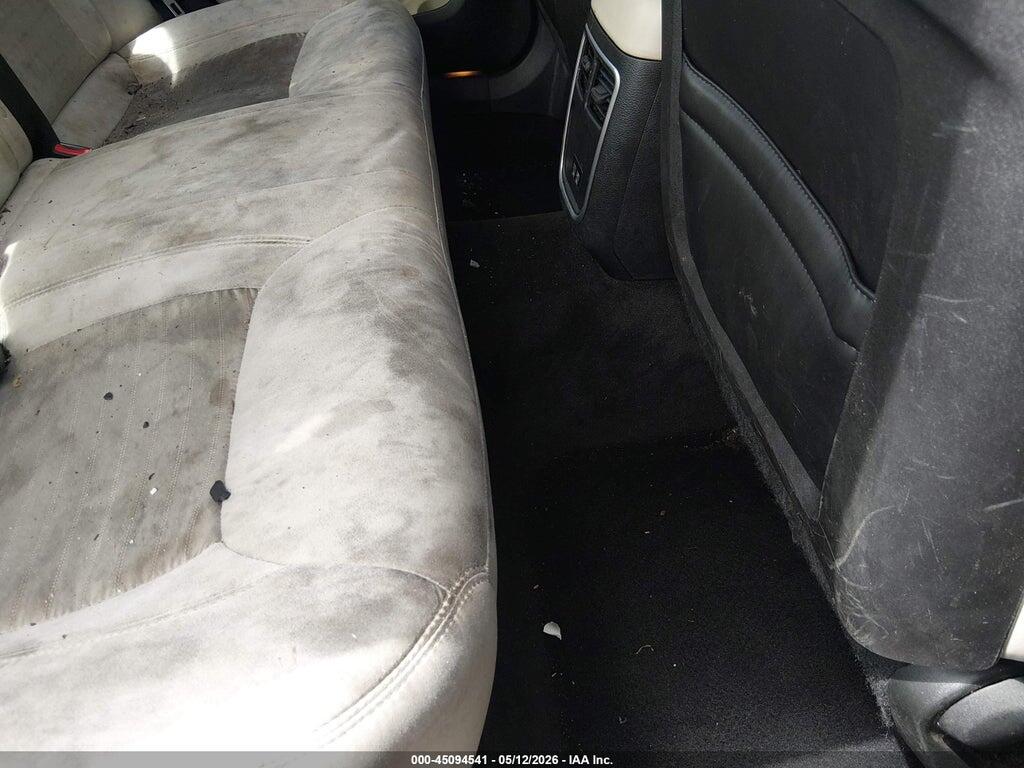 2C3CCAAG8FH841966 2015 CHRYSLER 300 photo no. 8