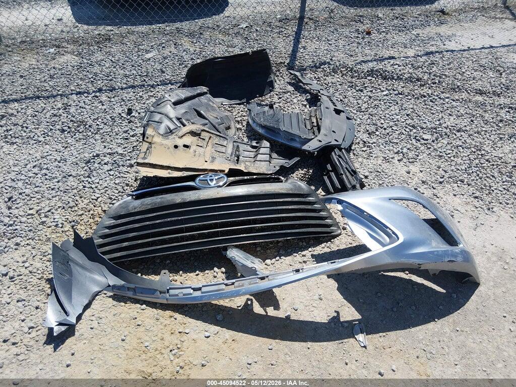 4T1BF1FK0HU801324 2017 TOYOTA CAMRY photo no. 11