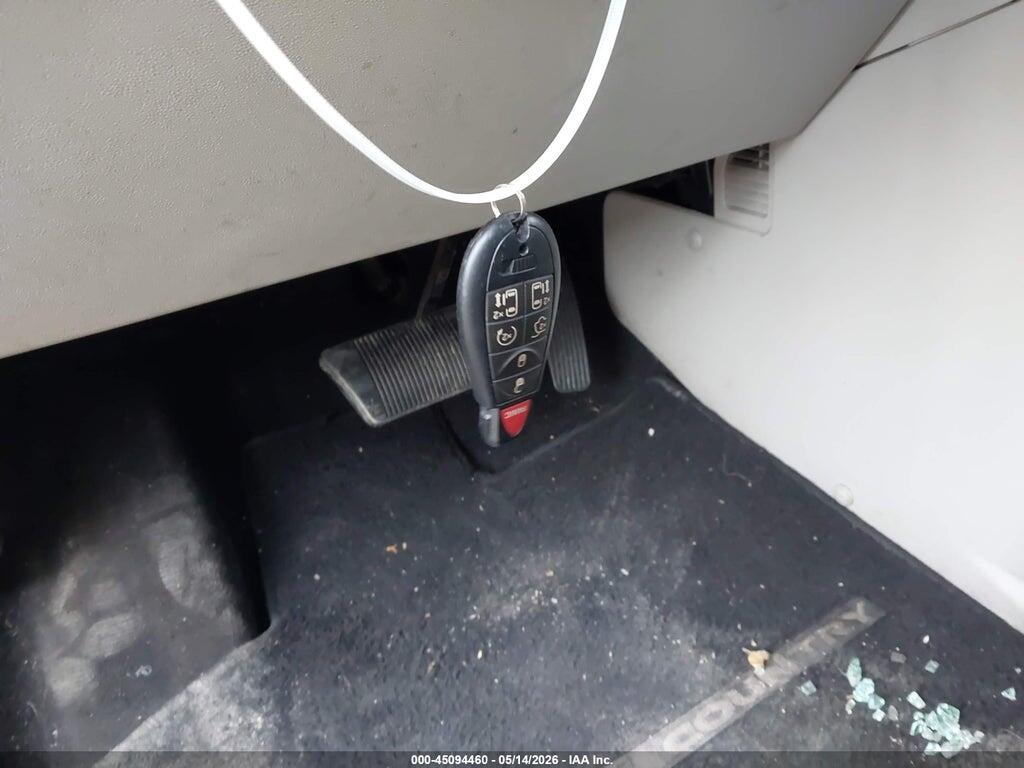 2C4RC1BG9DR681690 2013 CHRYSLER TOWN & COUNTRY photo no. 11