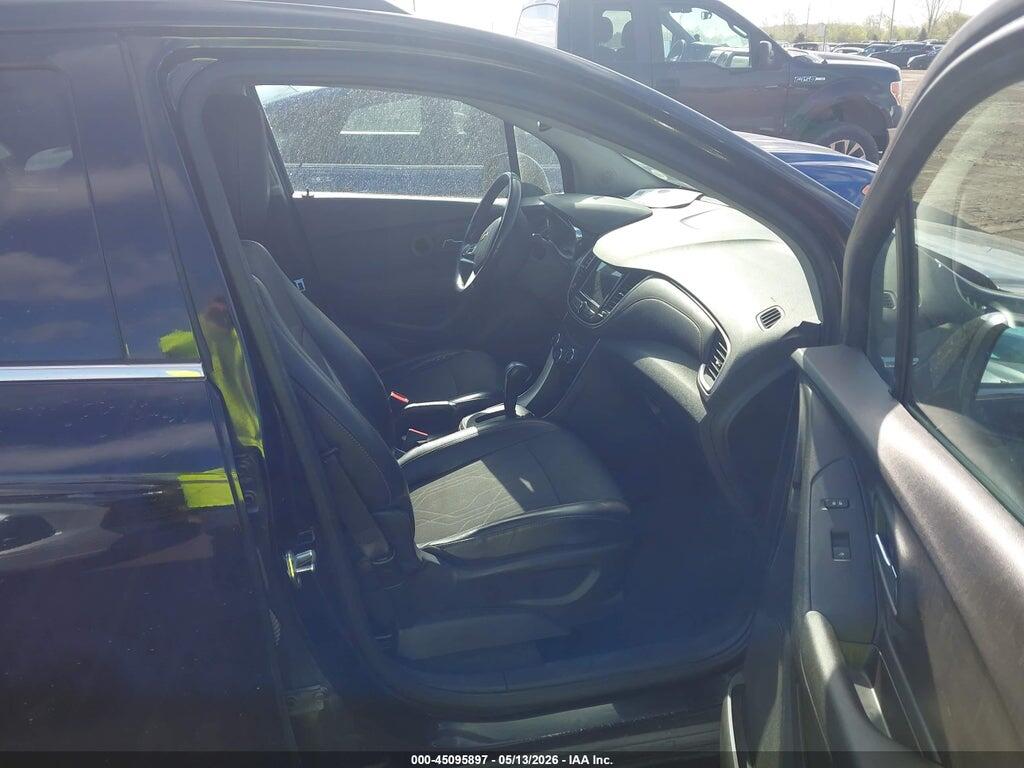 3GNCJLSB3JL374110 2018 CHEVROLET TRAX photo no. 5