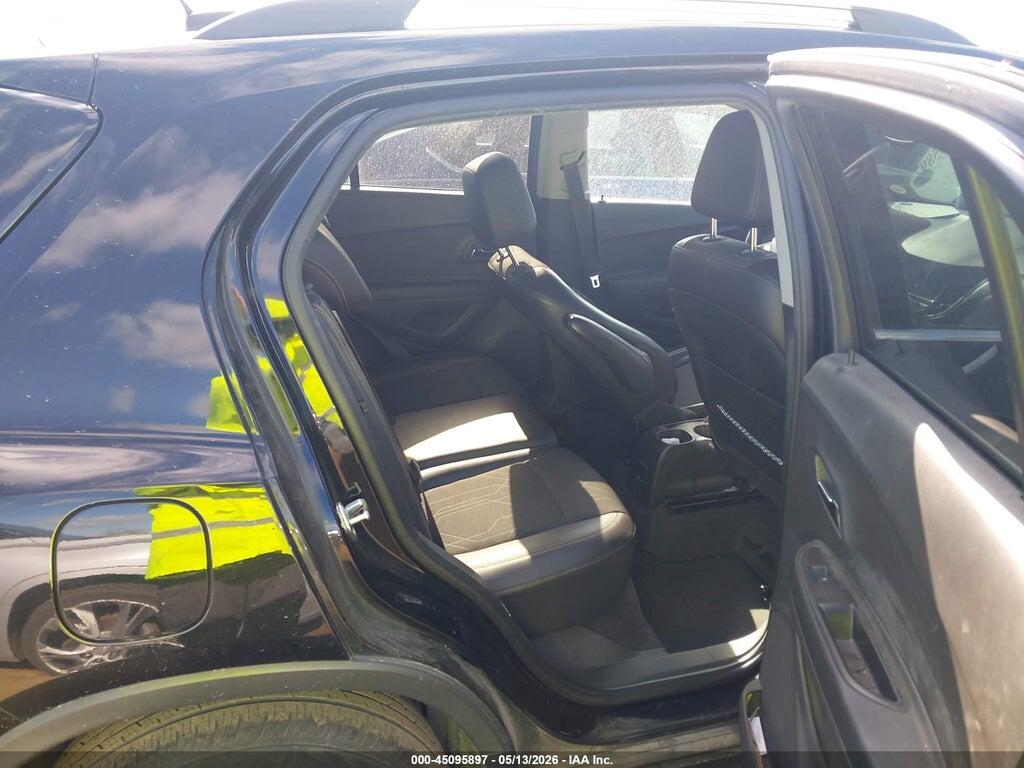 3GNCJLSB3JL374110 2018 CHEVROLET TRAX photo no. 8