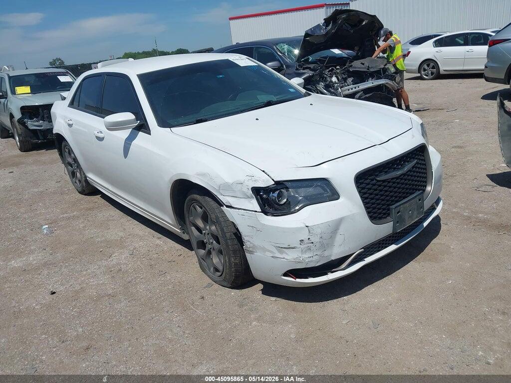 2C3CCAGG3GH262179 2016 CHRYSLER 300 photo no. 1