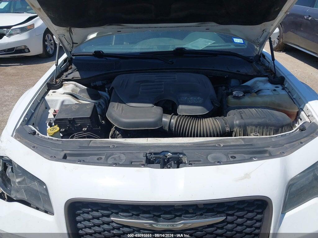 2C3CCAGG3GH262179 2016 CHRYSLER 300 photo no. 10