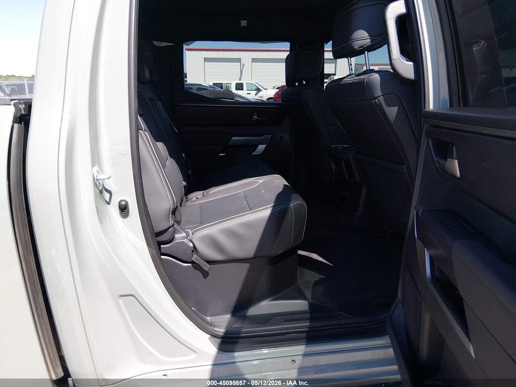 5TFLA5DB3TX375038 2026 TOYOTA TUNDRA photo no. 8