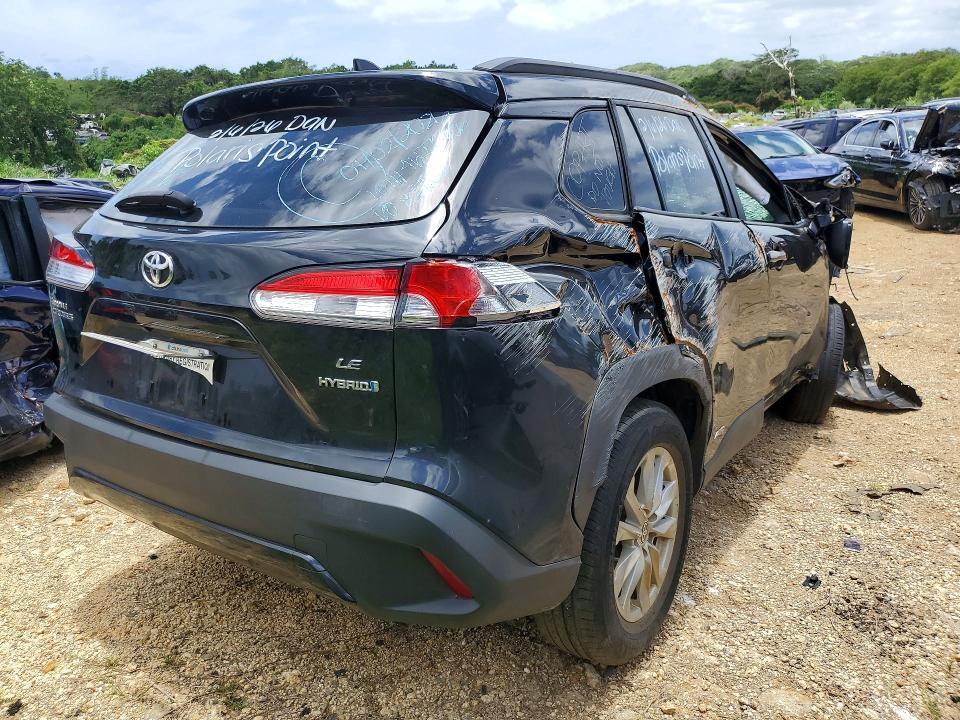 2023 TOYOTA COROLLA CROSS HYBRID S — Фото 3 из 13