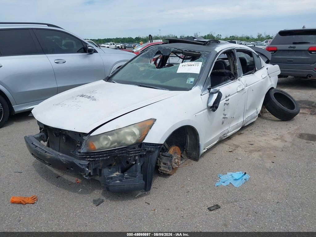 1HGCP2F84AA161045 2010 HONDA ACCORD photo no. 2