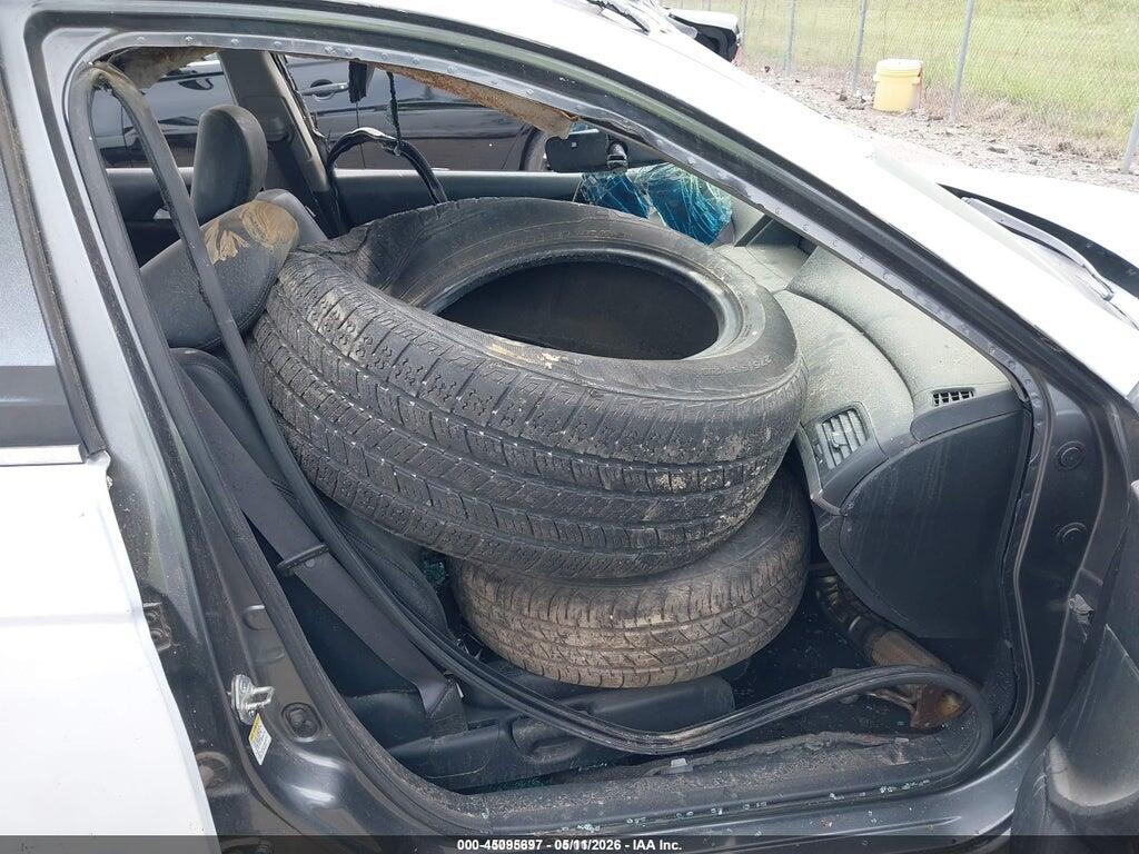 1HGCP2F84AA161045 2010 HONDA ACCORD photo no. 5
