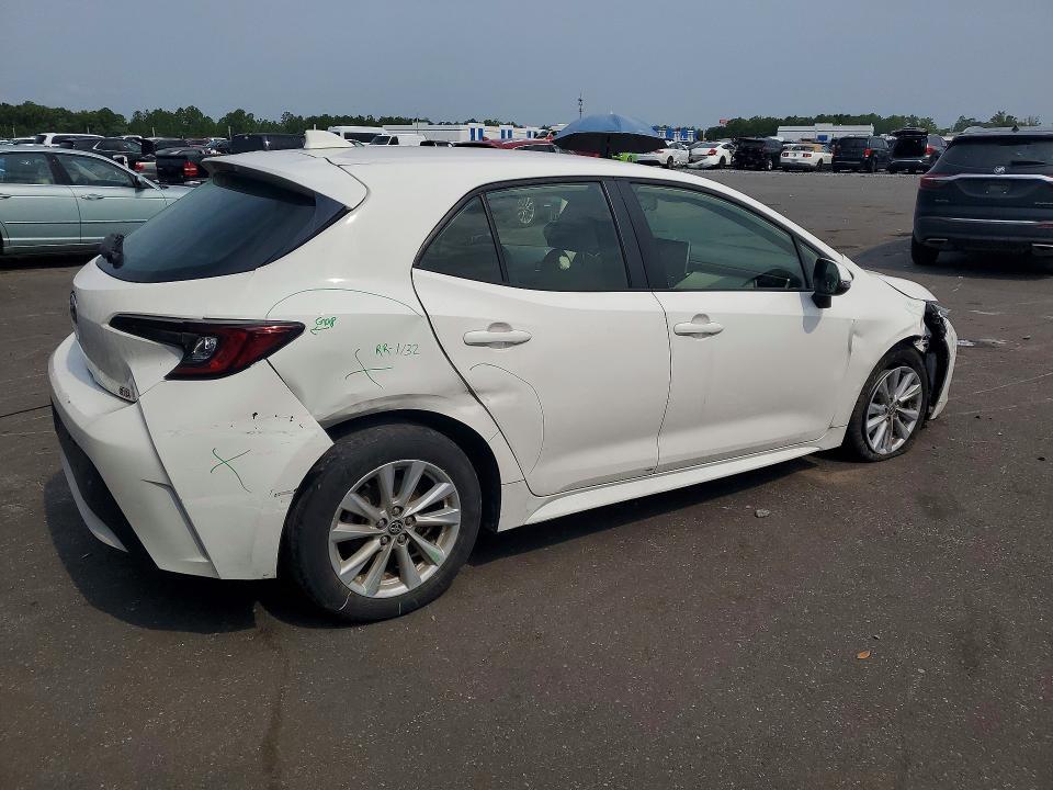 2023 TOYOTA COROLLA HATCHBACK SE — Фото 3 из 12