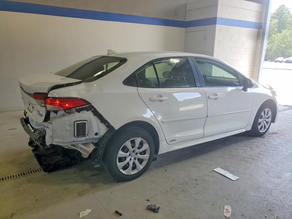 2023 TOYOTA COROLLA HYBRID LE — Фото 3 из 13