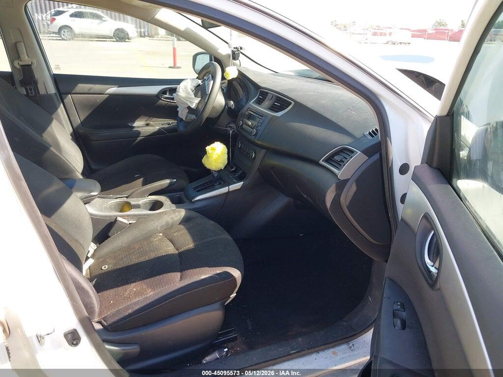 3N1AB7AP7HY324571 2017 NISSAN SENTRA photo no. 5