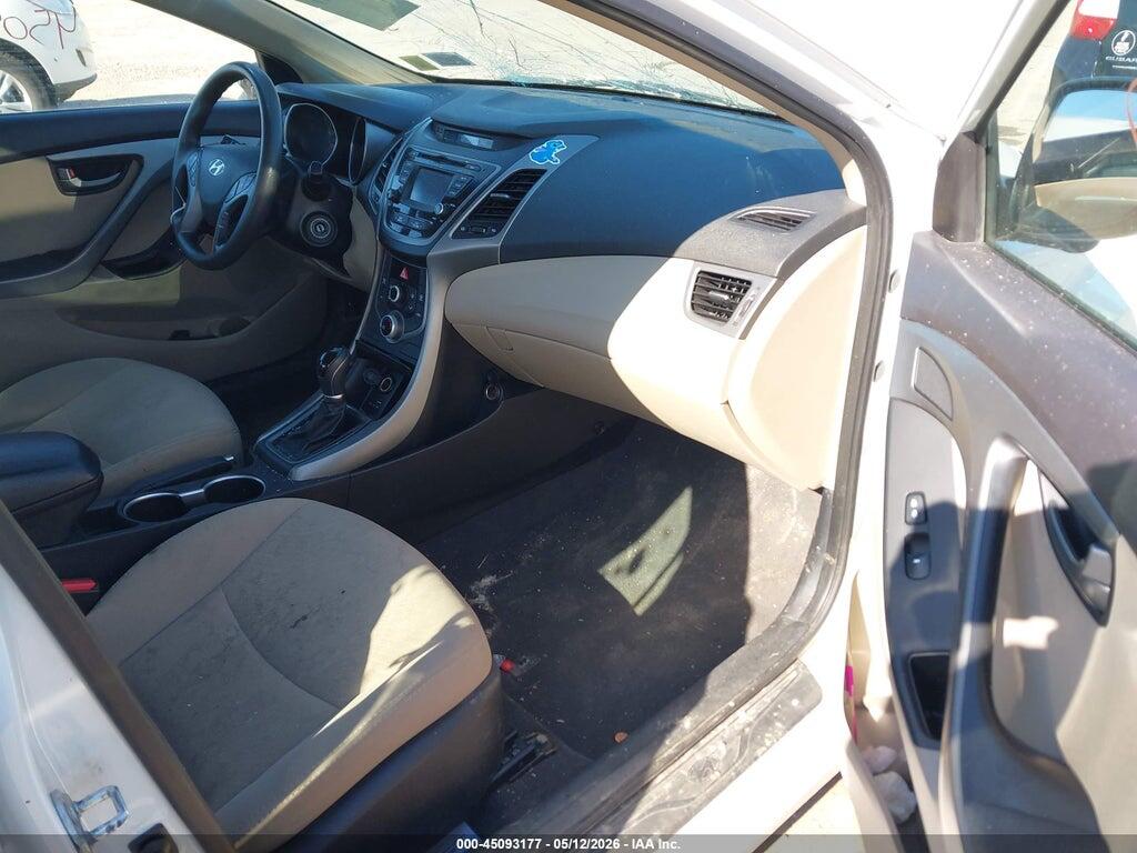 5NPDH4AE3GH661126 2016 HYUNDAI ELANTRA photo no. 5