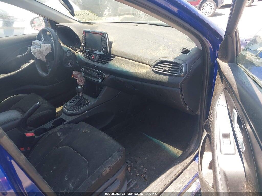 KMHH35LE4KU095149 2019 HYUNDAI ELANTRA GT photo no. 5
