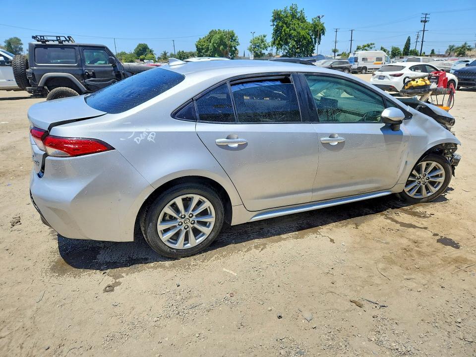 2023 TOYOTA COROLLA HYBRID LE — Фото 3 из 12