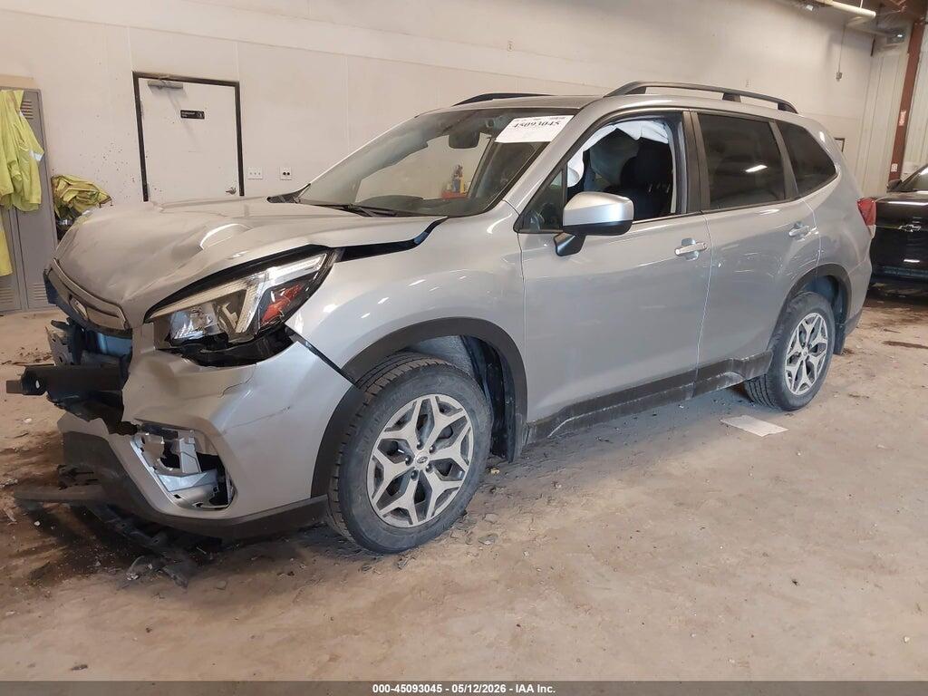 JF2SKAJC2LH565990 2020 SUBARU FORESTER photo no. 2