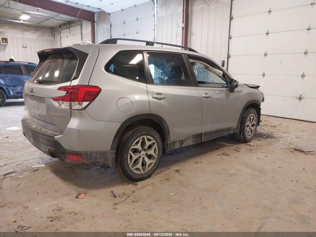 JF2SKAJC2LH565990 2020 SUBARU FORESTER photo no. 4