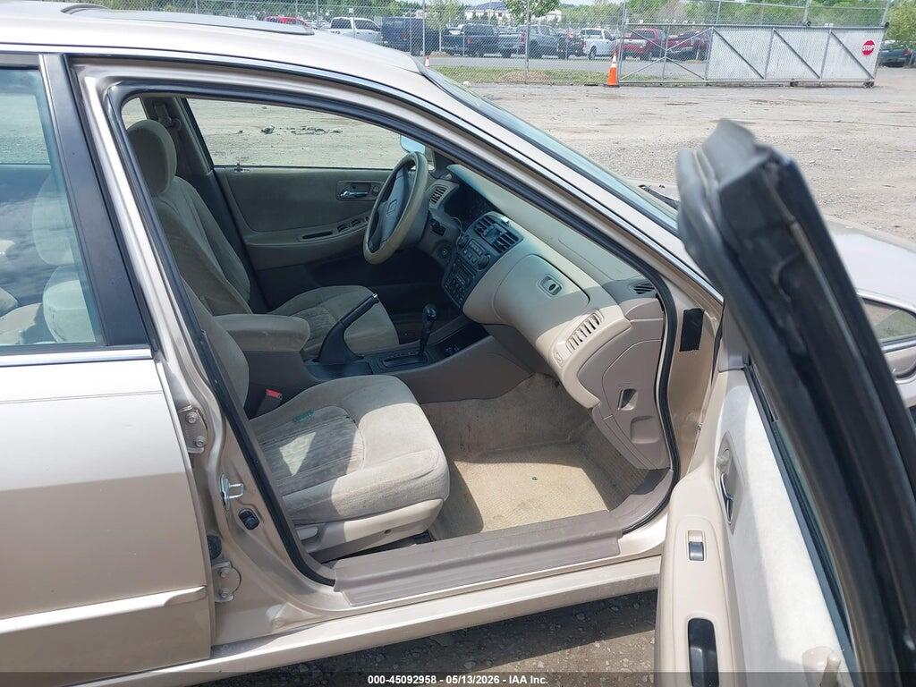 1HGCG6678YA149828 2000 HONDA ACCORD photo no. 5