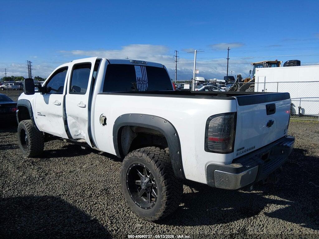 1GC1KYC83BF240951 2011 CHEVROLET SILVERADO 2500HD photo no. 3