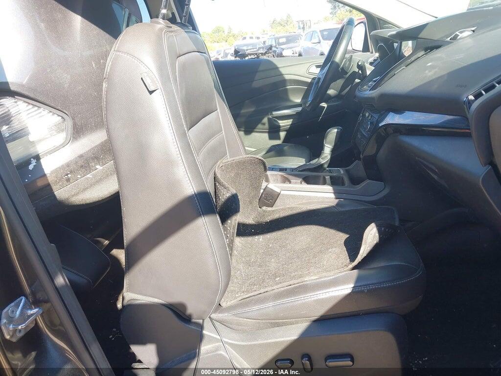 1FMCU9J96HUC99173 2017 FORD ESCAPE photo no. 5
