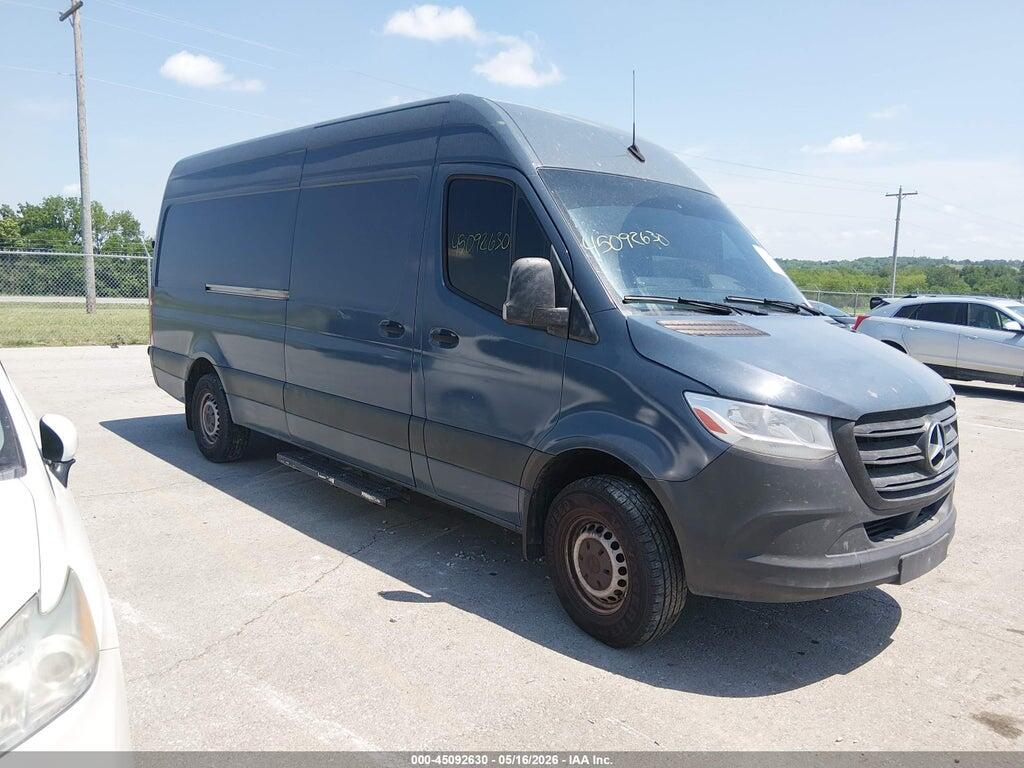 WD4PF1CD2KT013180 2019 MERCEDES-BENZ SPRINTER 2500 photo no. 1