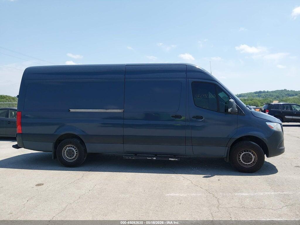 WD4PF1CD2KT013180 2019 MERCEDES-BENZ SPRINTER 2500 photo no. 12