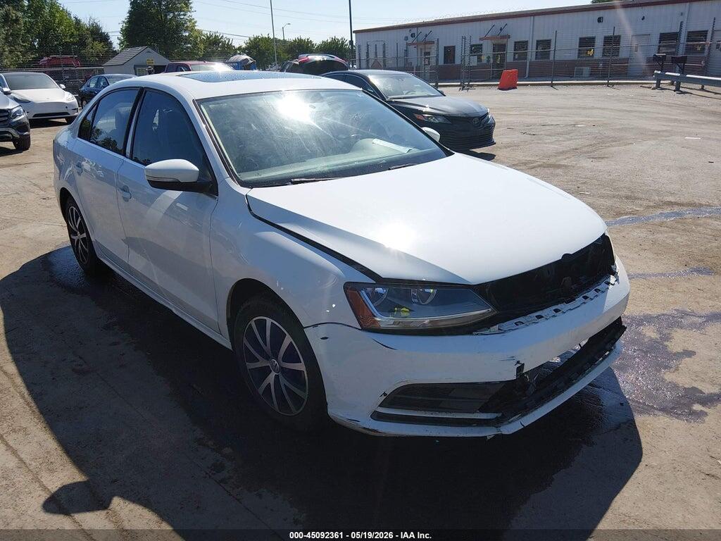 3VWDB7AJ7JM252917 2018 VOLKSWAGEN JETTA photo no. 1