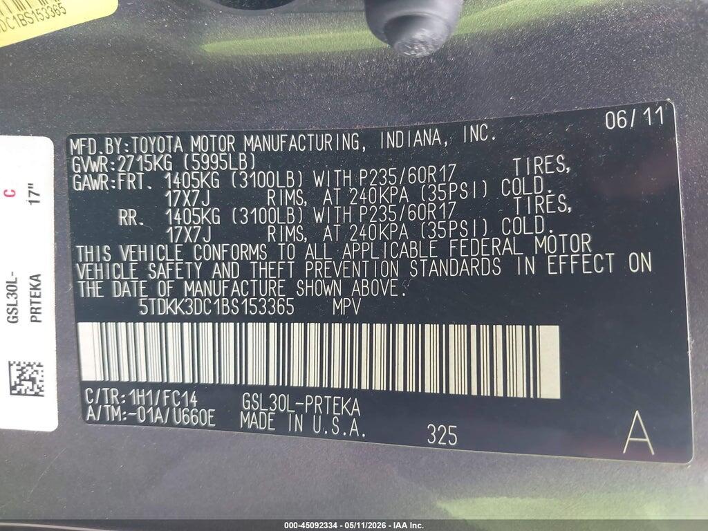 5TDKK3DC1BS153365 2011 TOYOTA SIENNA photo no. 9