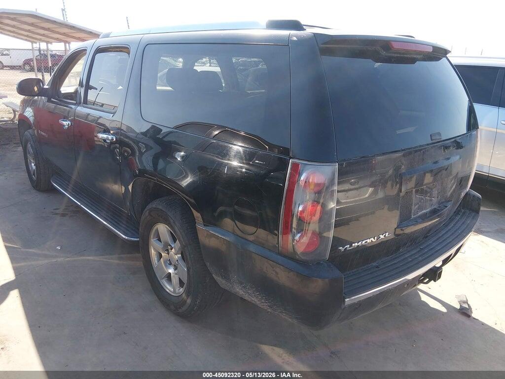 1GKFC66868J168706 2008 GMC YUKON XL 1500 photo no. 3