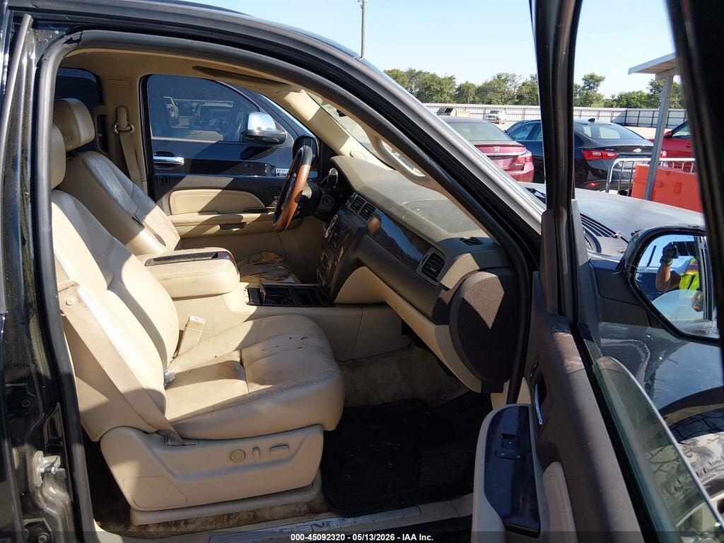 1GKFC66868J168706 2008 GMC YUKON XL 1500 photo no. 5