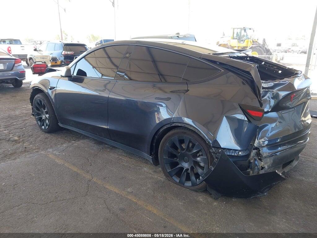 7SAYGDED1RF055737 2024 TESLA MODEL Y photo no. 3