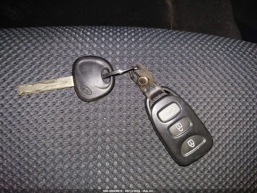 KMHDC8AE1AU075751 2010 HYUNDAI ELANTRA TOURING photo no. 11