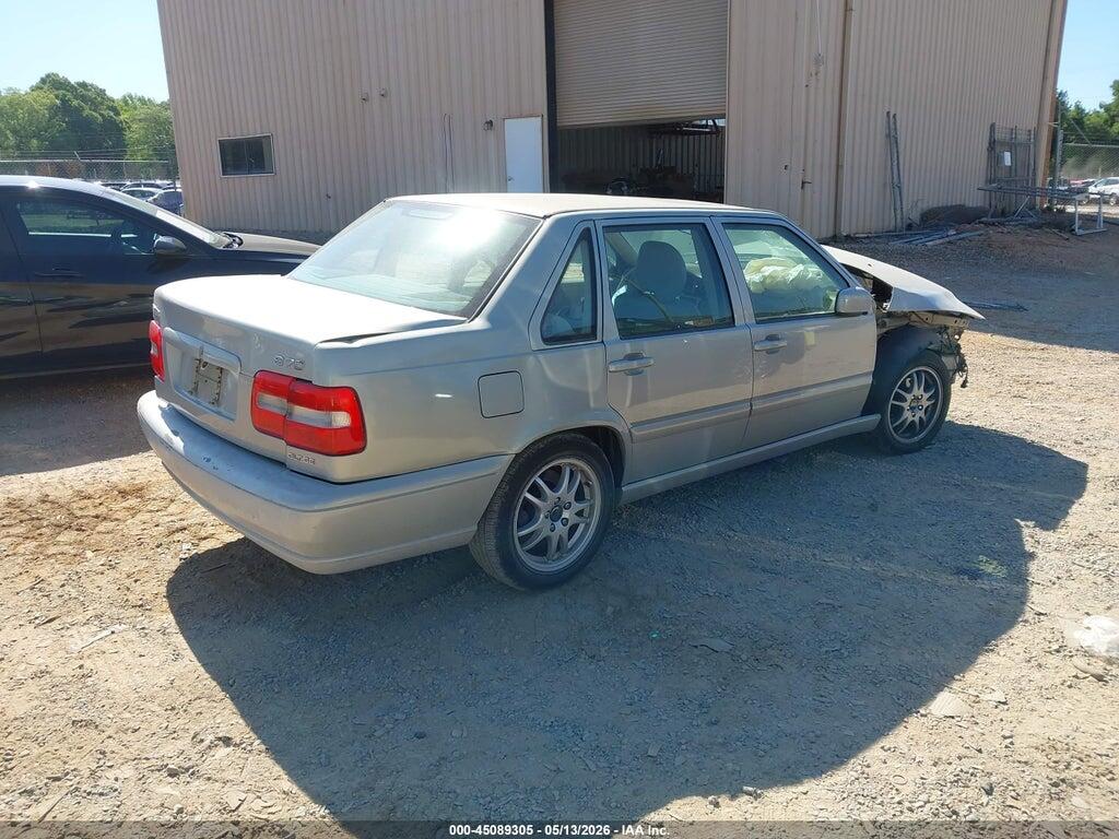YV1LS56D8Y2666032 2000 VOLVO S70 photo no. 4