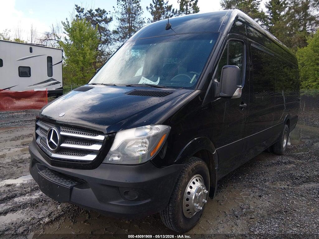 WD3PF4CC0FP117405 2015 MERCEDES-BENZ SPRINTER 3500 photo no. 2