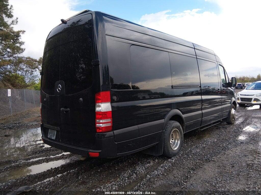 WD3PF4CC0FP117405 2015 MERCEDES-BENZ SPRINTER 3500 photo no. 4