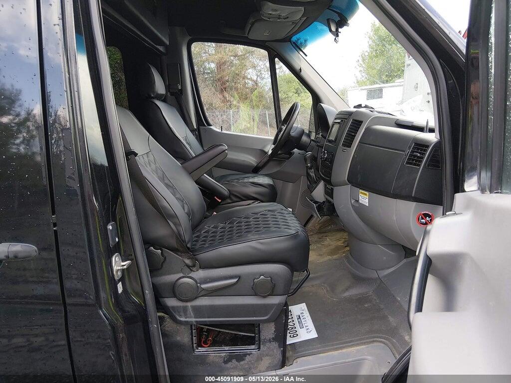 WD3PF4CC0FP117405 2015 MERCEDES-BENZ SPRINTER 3500 photo no. 5