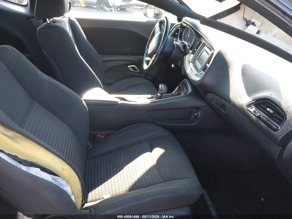 2C3CDZAG5HH629184 2017 DODGE CHALLENGER photo no. 5