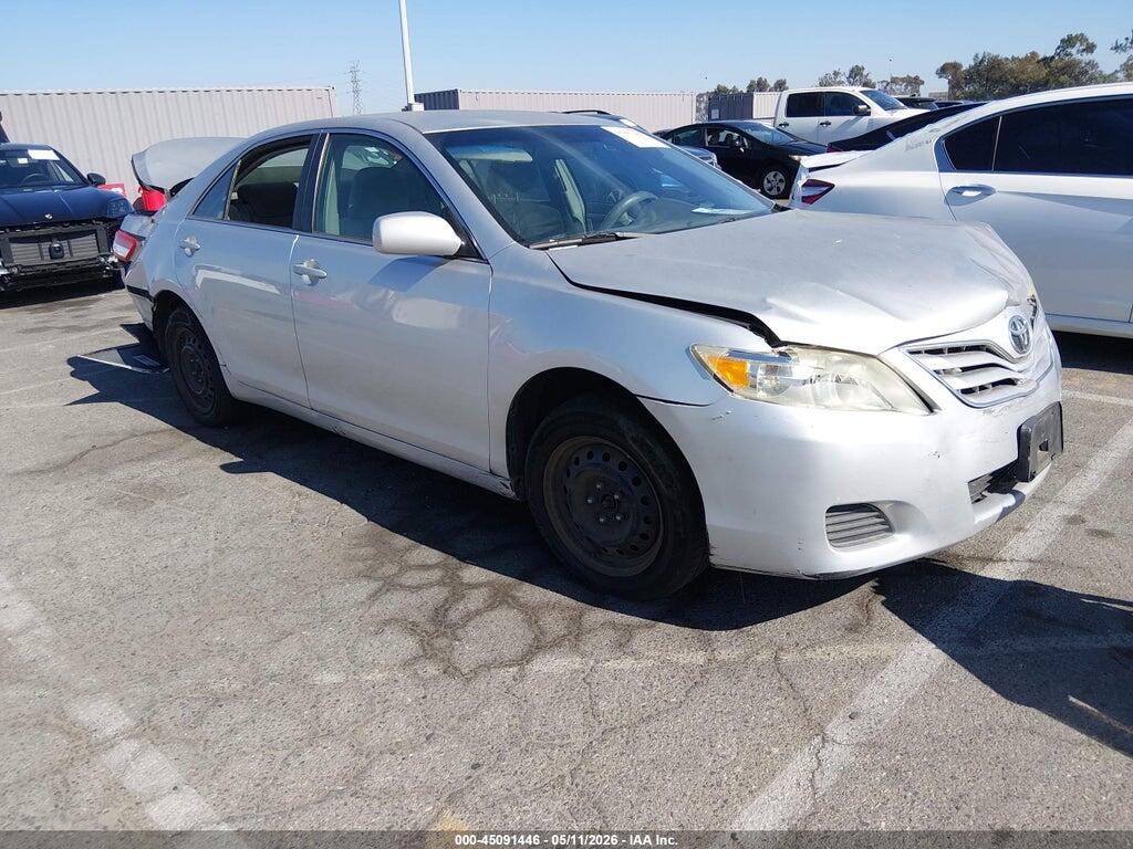 4T1BF3EK1BU747360 2011 TOYOTA CAMRY photo no. 1