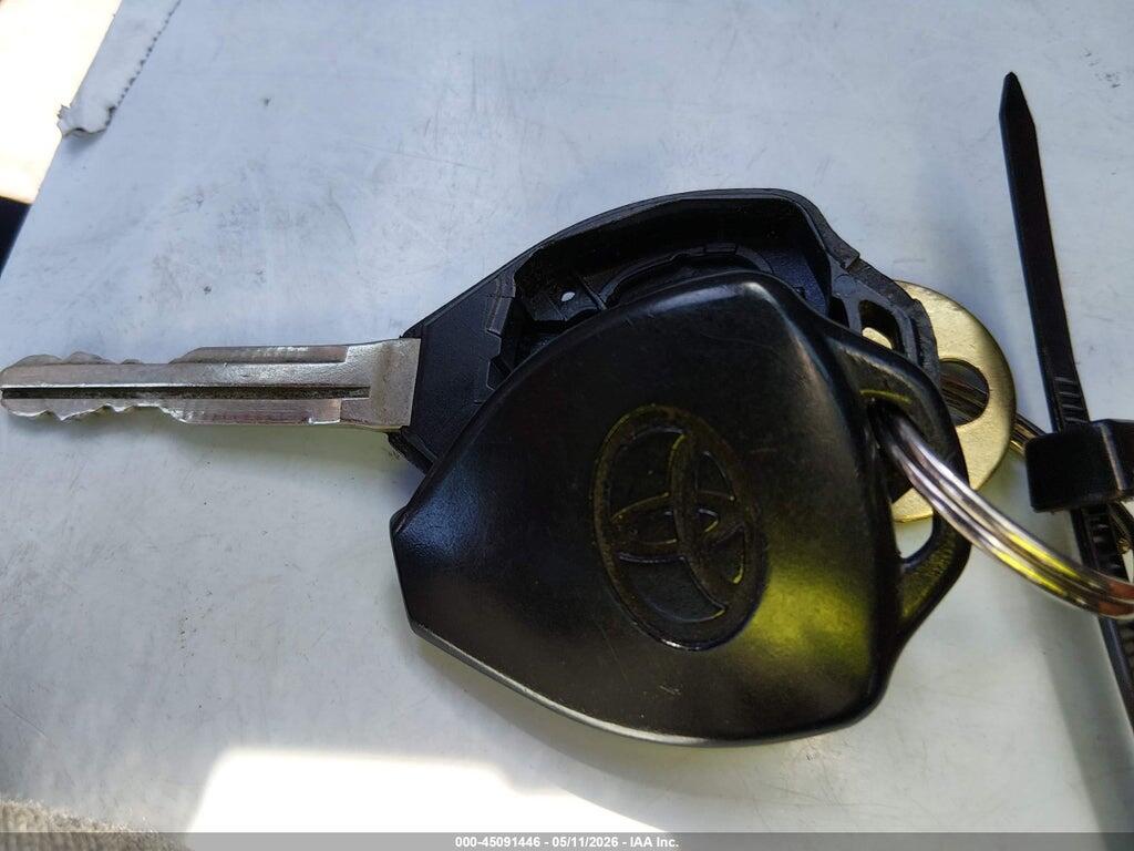 4T1BF3EK1BU747360 2011 TOYOTA CAMRY photo no. 11