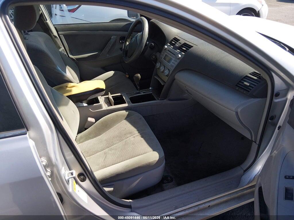 4T1BF3EK1BU747360 2011 TOYOTA CAMRY photo no. 5
