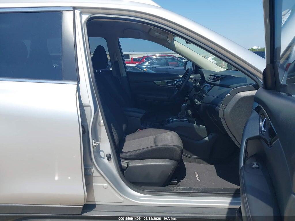 JN8AT2MT9JW451894 2018 NISSAN ROGUE photo no. 5