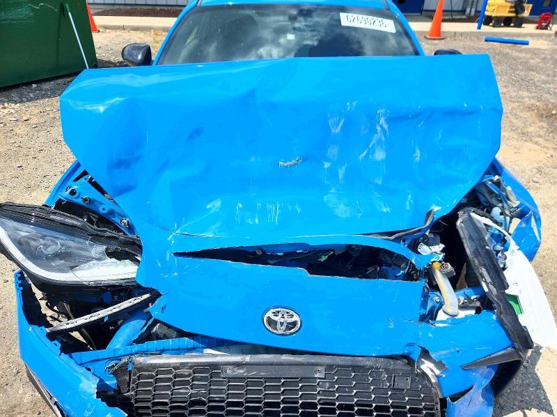 2023 TOYOTA GR86 BASE — Фото 11 из 12