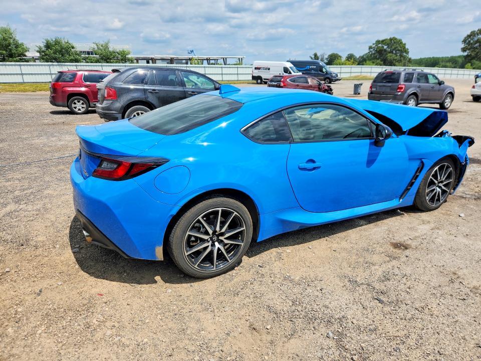 2023 TOYOTA GR86 BASE — Фото 3 из 12