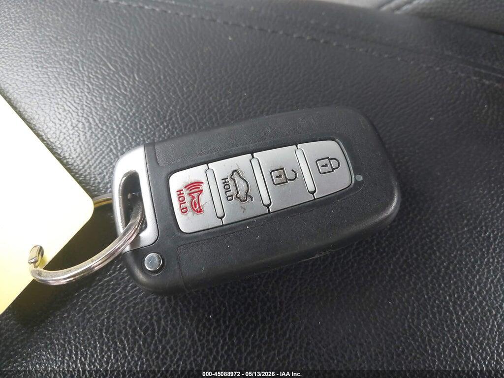 5NPEC4AC4DH806686 2013 HYUNDAI SONATA photo no. 11