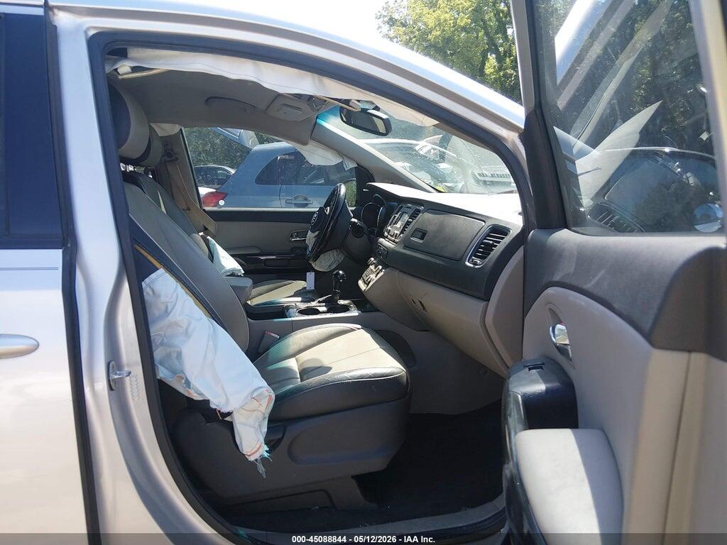 KNDMC5C11G6157733 2016 KIA SEDONA photo no. 5